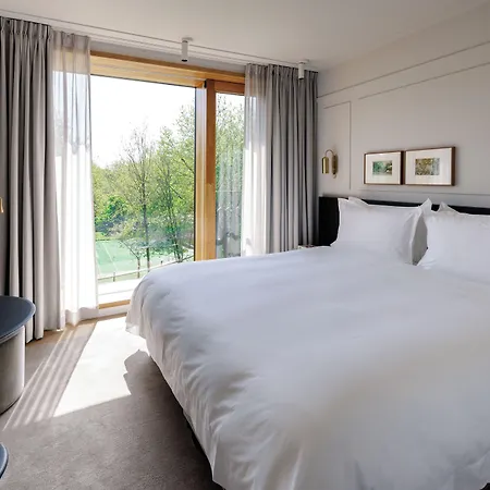 Pillows Grand Boutique Maurits At The Park - Small Luxury