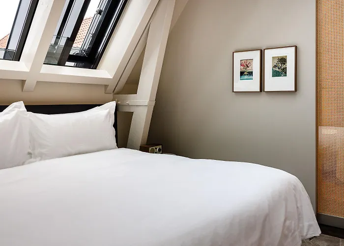 Pillows Grand Boutique Maurits At The Park - Small Luxury