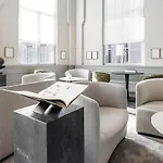 Pillows Grand Boutique Maurits At The Park - Small Luxury